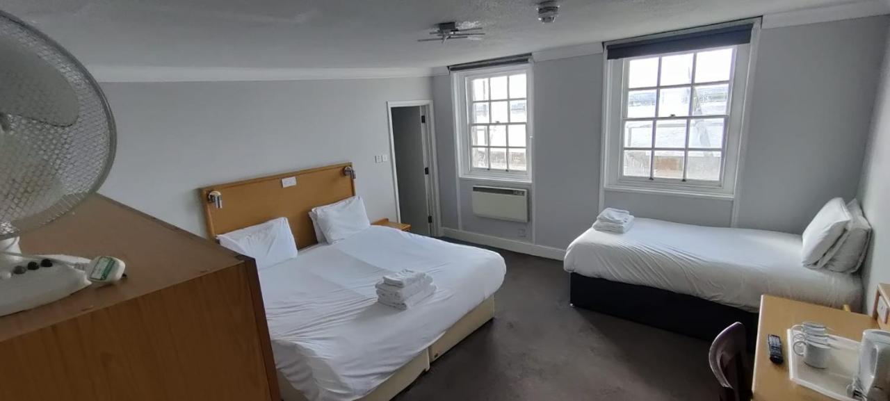 Royal Hotel, Bar & Grill Purfleet Dış mekan fotoğraf